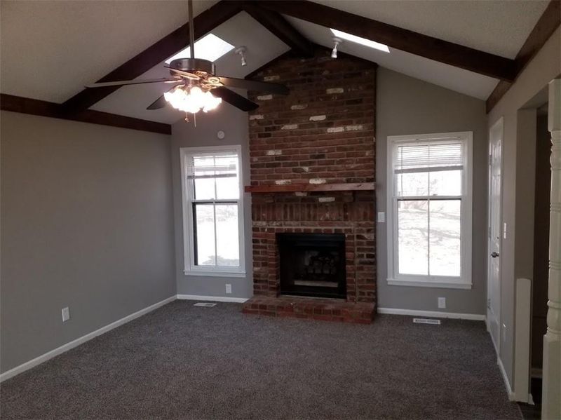 3704 E 114th Ter, Kansas City, MO 64137
