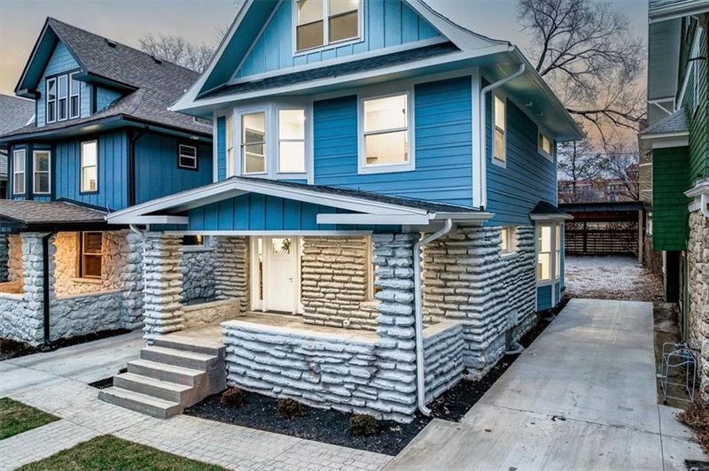 2727 Harrison St, Kansas City, MO 64109