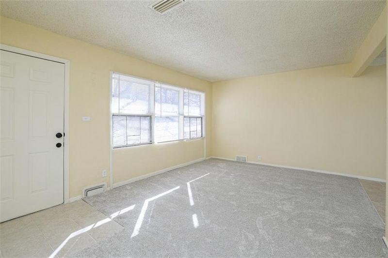 11200 Eastern Ave, Kansas City, MO 64134