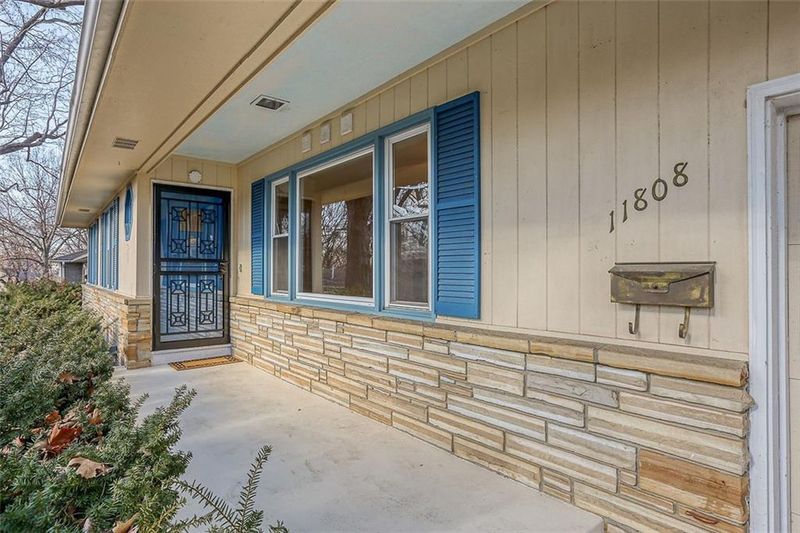 11808 E 50th Ter, Kansas City, MO 64133