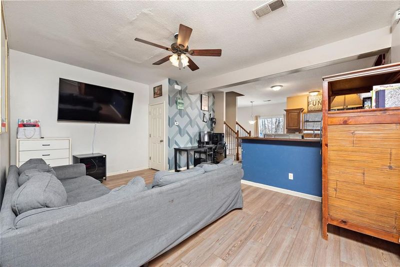 4522 Willow Ave, Kansas City, MO 64133