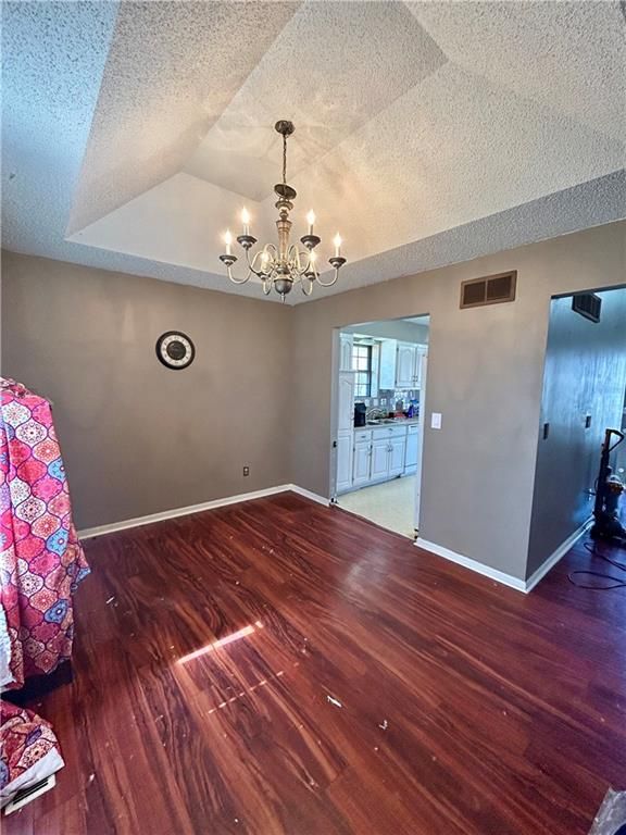 1100 NE 112th Ter, Kansas City, MO 64155