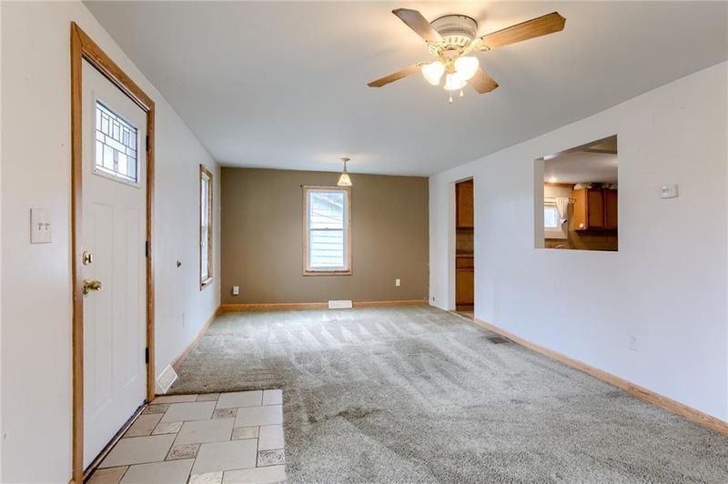 3032 S 36th St, Kansas City, KS 66106