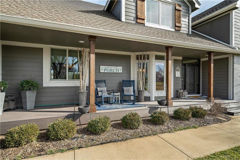 11669 S Chestnut St, Olathe, KS 66061
