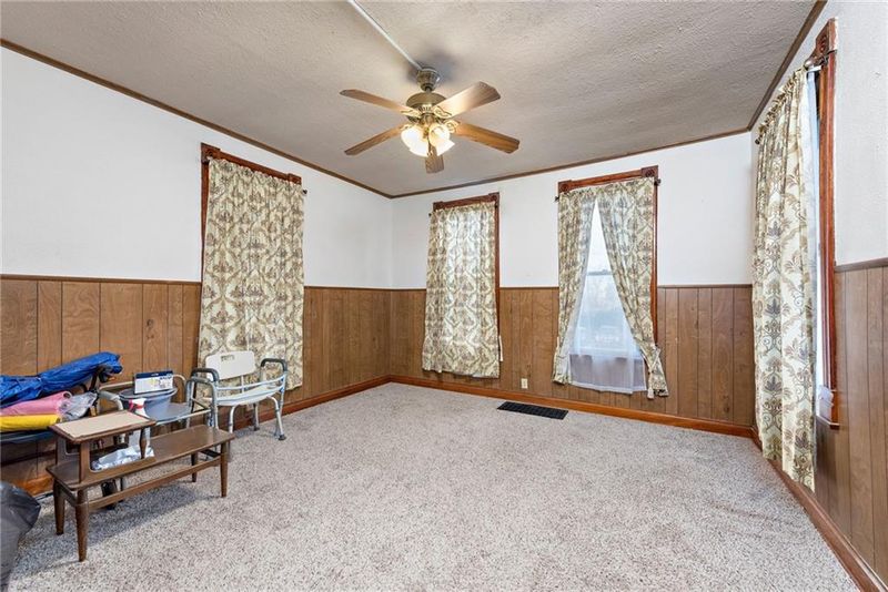 3517 Ruby Ave, Kansas City, KS 66106