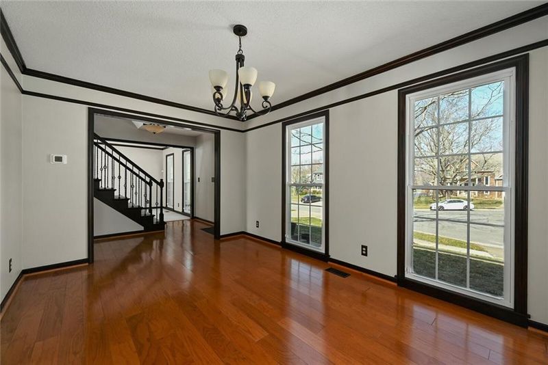 14035 W 114th St, Olathe, KS 66215