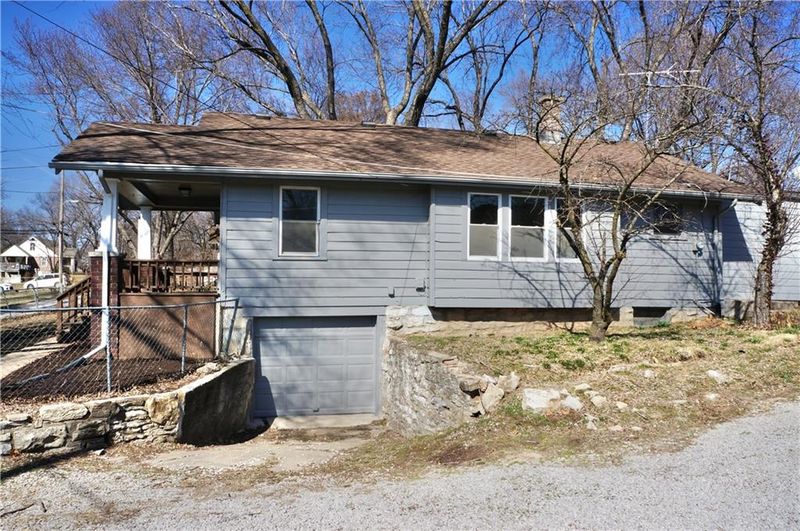 3115 N 70th Ter, Kansas City, KS 66109