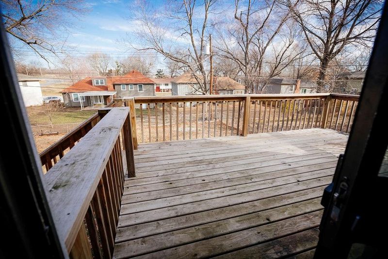 4206 E 105th St, Kansas City, MO 64137