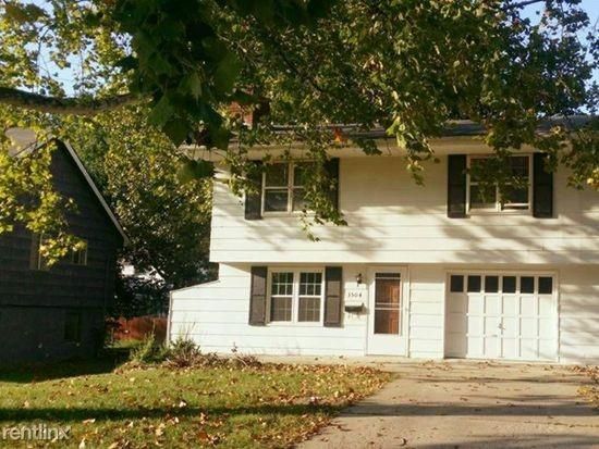 3504 NE 67th St, Gladstone, MO 64119