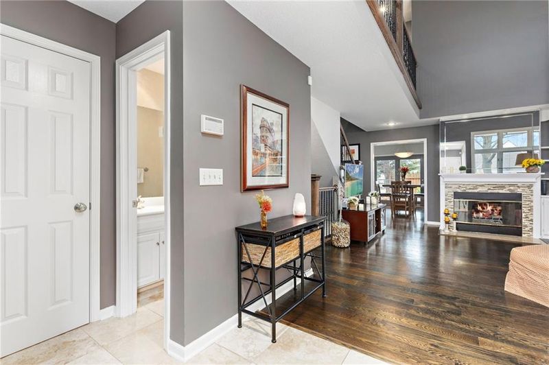 6703 W 126th Pl, Overland Park, KS 66209