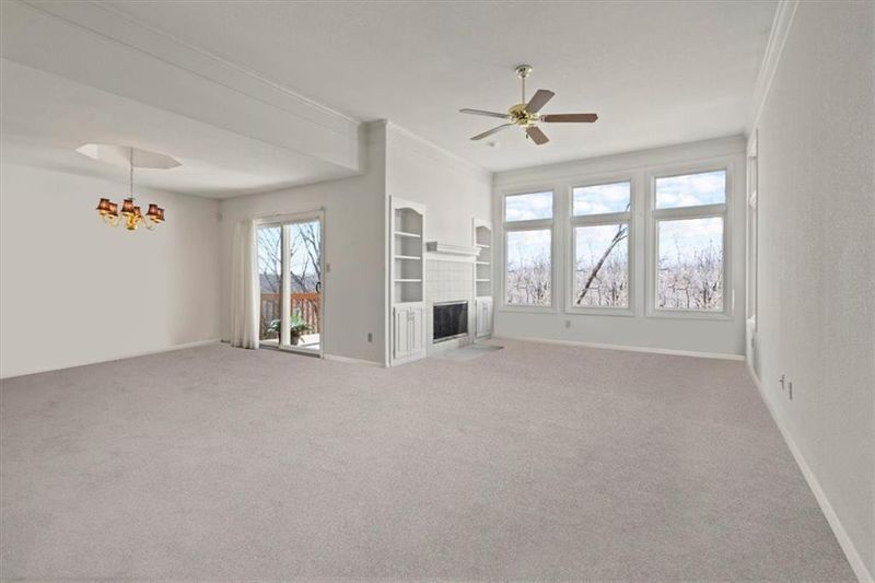 12212 E 89th St, Kansas City, MO 64138
