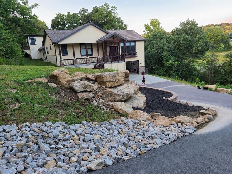 5000 NW Canyon Rd, Lee's Summit, MO 64064