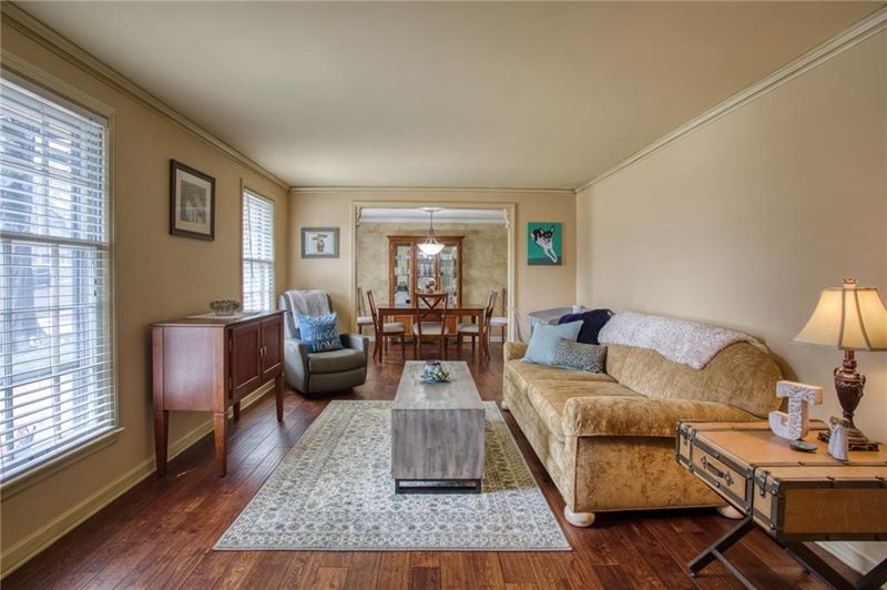 9743 Larsen St, Overland Park, KS 66214