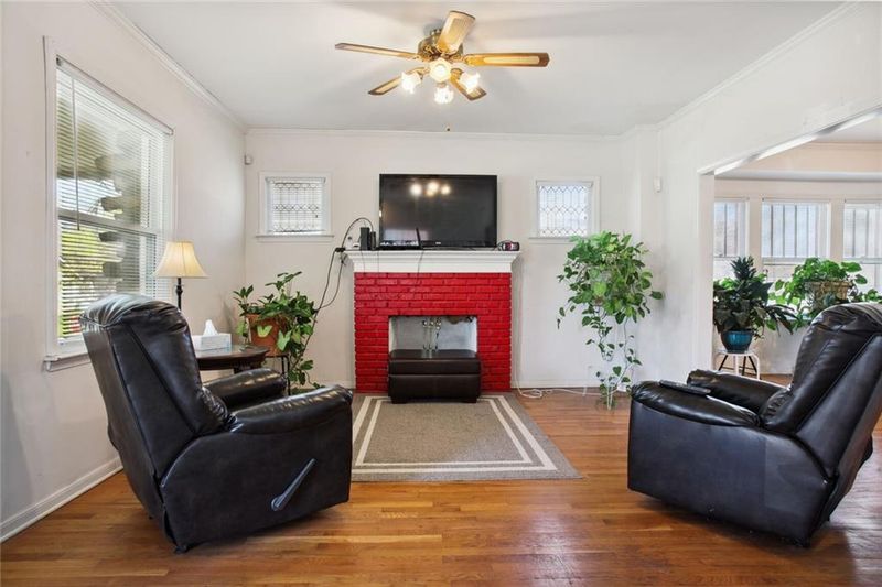 3841 E 68th Ter, Kansas City, MO 64132