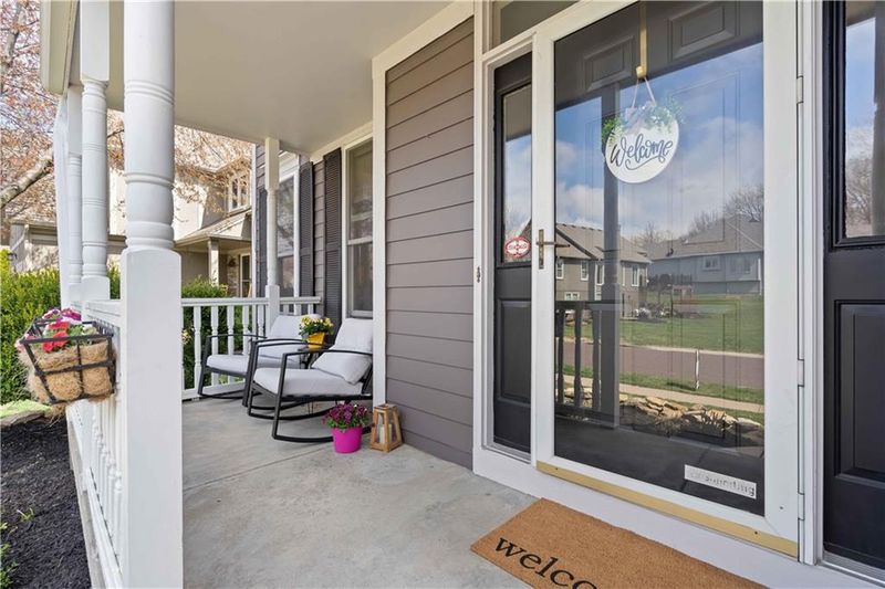11541 Flint St, Overland Park, KS 66210