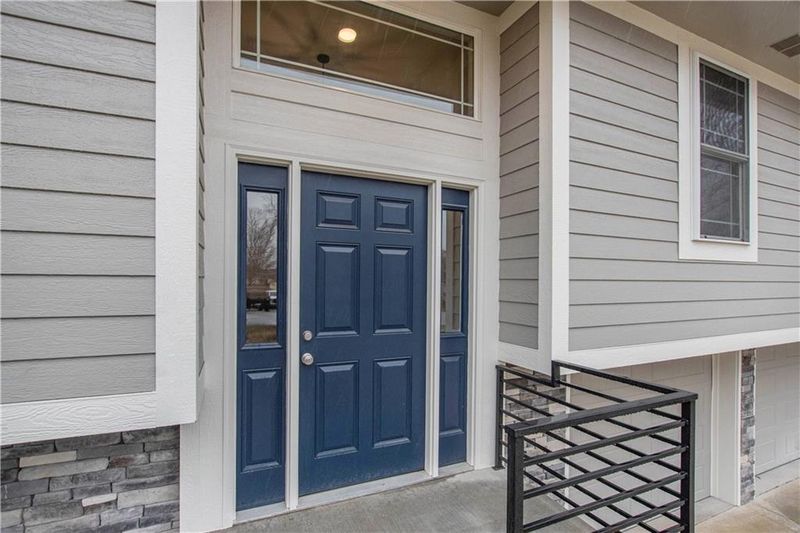15402 Rickel Dr, Basehor, KS 66007