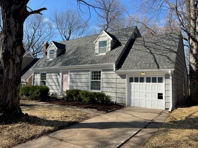 408 E 65th St, Kansas City, MO 64131