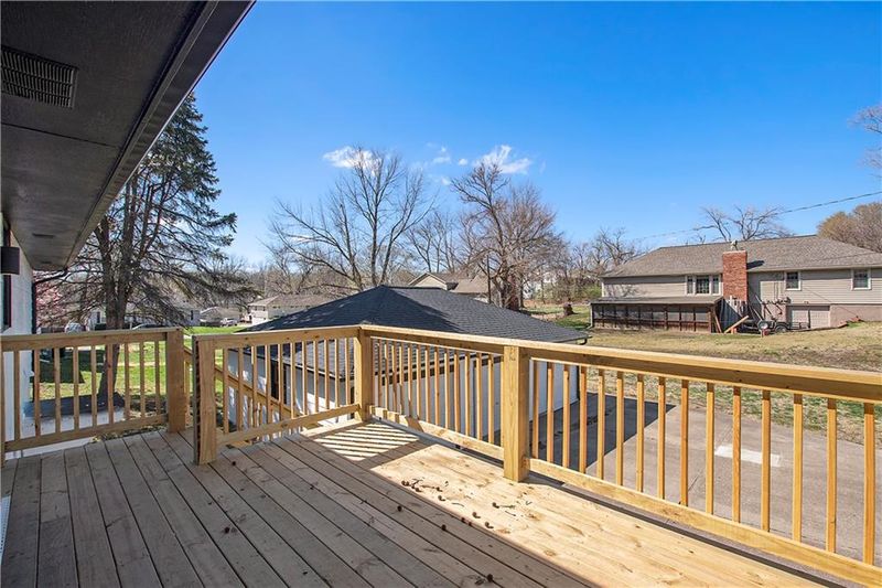 11712 E 48th Ter, Kansas City, MO 64133