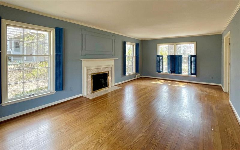 1223 W 67 Ter, Kansas City, MO 64113