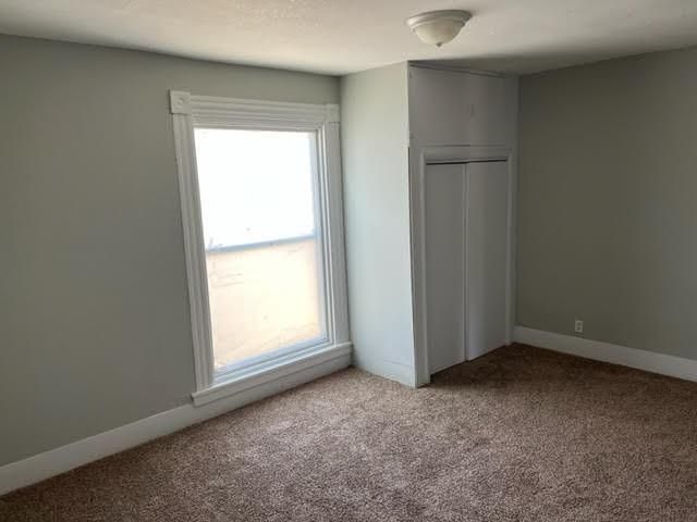 3023 Lafayette St, St Joseph, MO 64507
