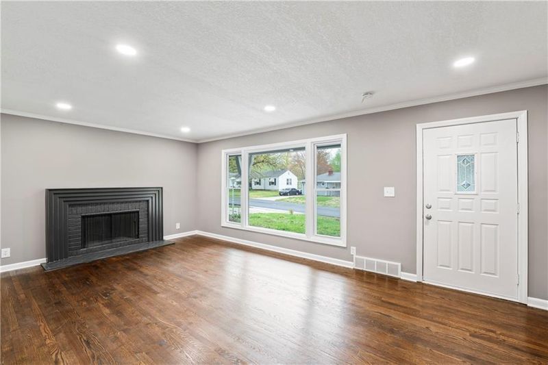 4508 Moats Dr, Kansas City, MO 64133