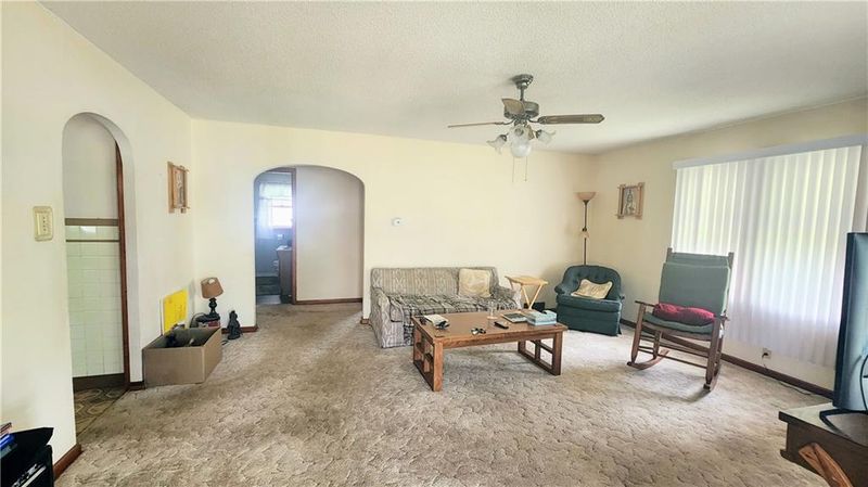 117 S Quincy Ave, Sedalia, MO 65301