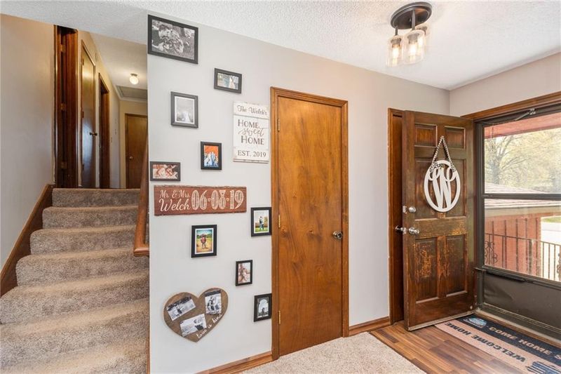1100 NE 114th Ter, Kansas City, MO 64155