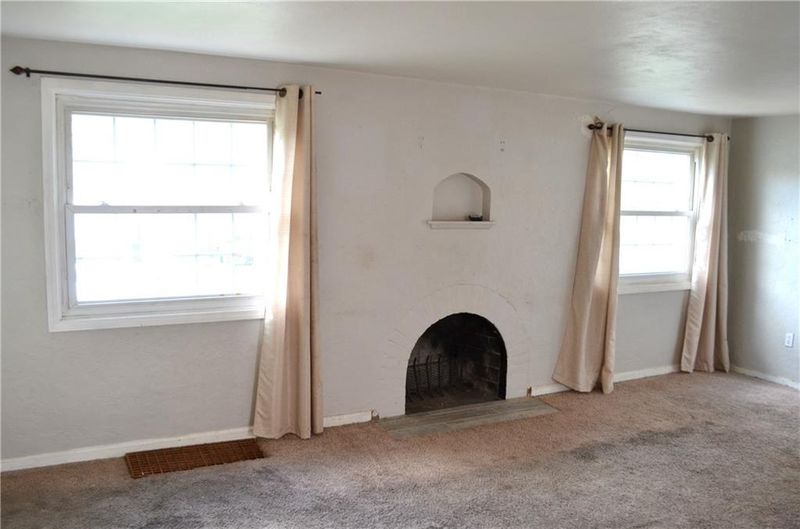 5018 NE Marvin Rd, Kansas City, MO 64118