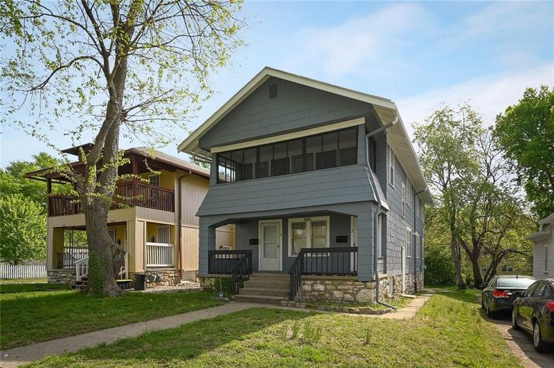 5805 Forest Ave, Kansas City, MO 64110