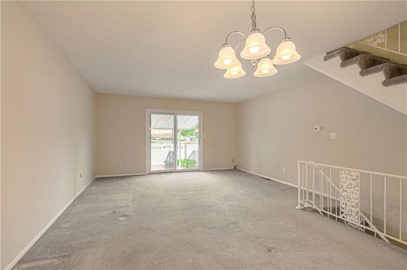 9633 Perry Ln, Overland Park, KS 66212