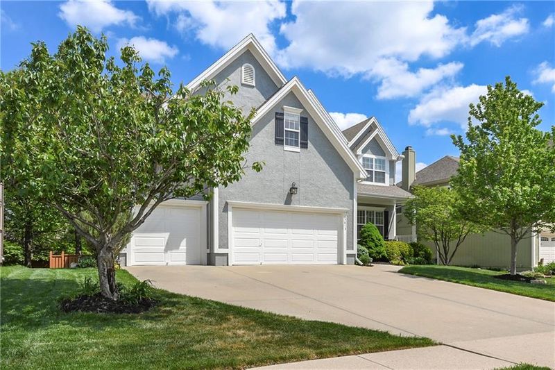 13813 Hauser St, Overland Park, KS 66221