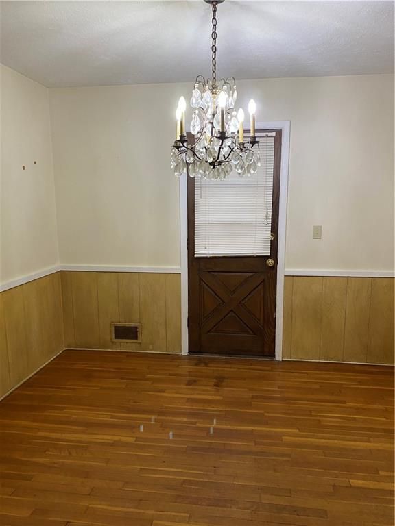 12400 E 53rd Ter, Kansas City, MO 64133