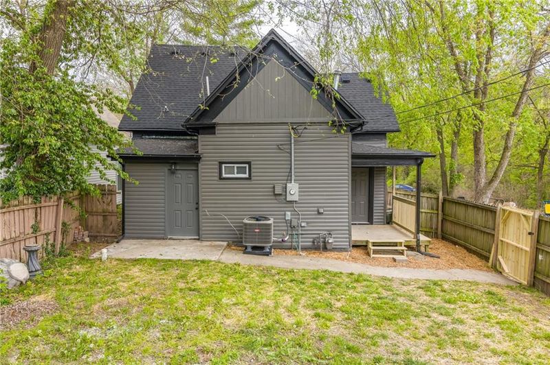 502 Park Ave, Excelsior Springs, MO 64024