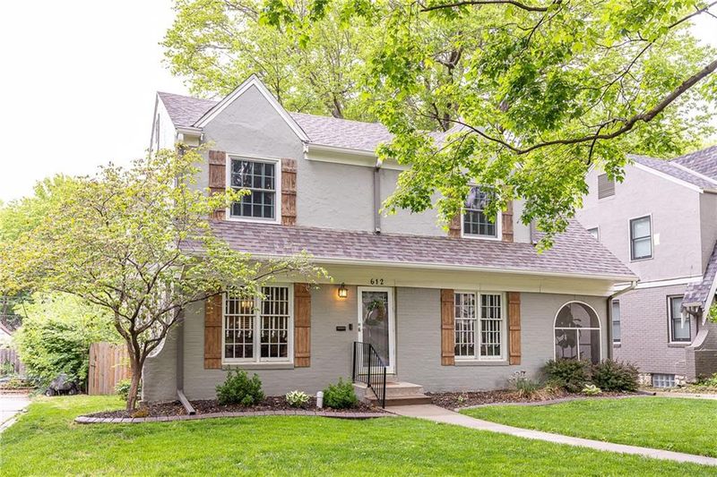 612 E 74th Ter, Kansas City, MO 64131