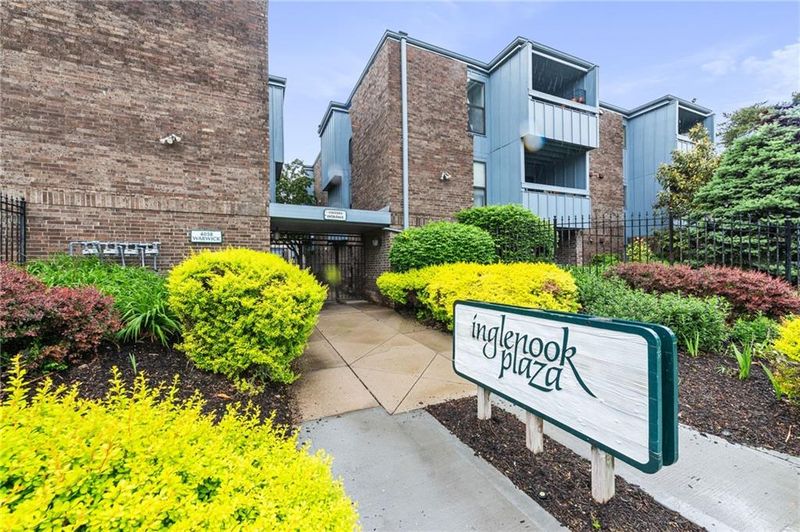 4058 Warwick Blvd #1, Kansas City, MO 64111