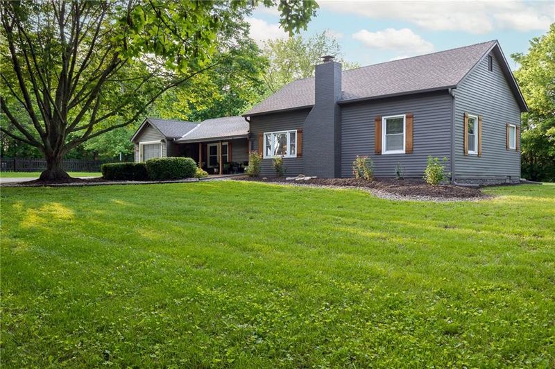 7445 Lee's Summit Rd, Kansas City, MO 64136