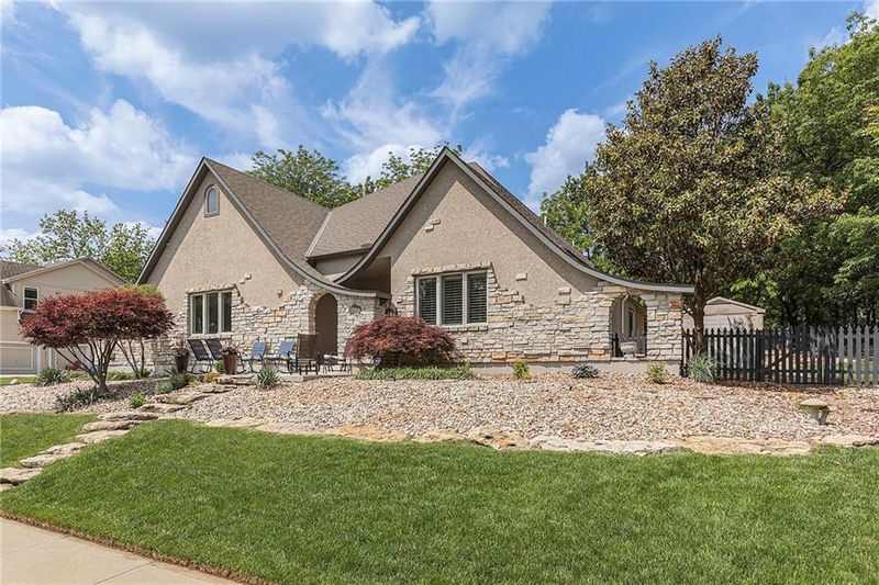 12540 Mcgee St, Kansas City, MO 64145