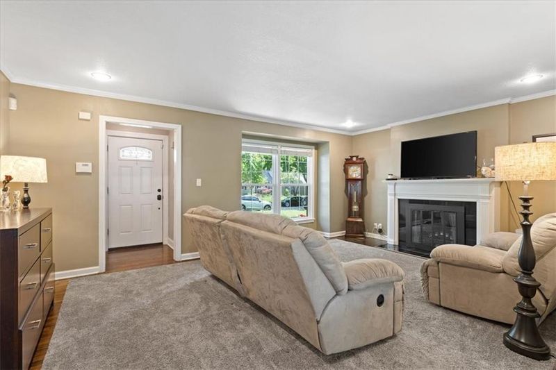 628 E 69th Ter, Kansas City, MO 64131