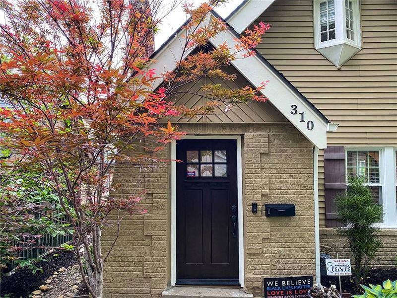 310 E 69th Ter, Kansas City, MO 64113