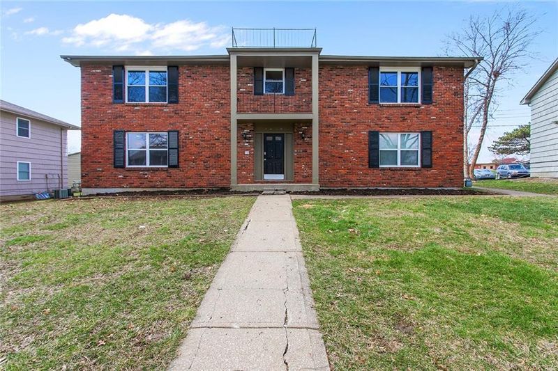 9318 Bluejacket St, Overland Park, KS 66214