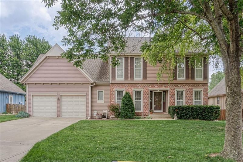 11601 Riley St, Overland Park, KS 66210