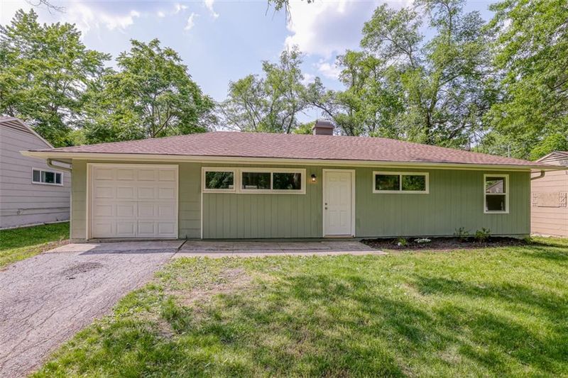 7822 E 113th Ter, Kansas City, MO 64134