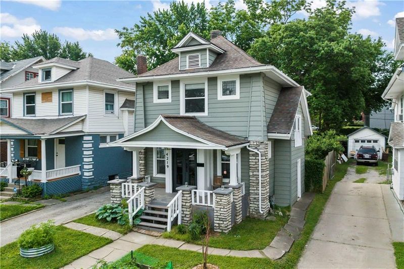 4219 Windsor St, Kansas City, MO 64123