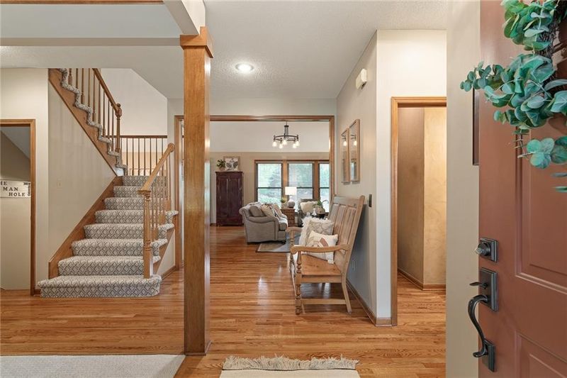 12822 Perry St, Overland Park, KS 66213