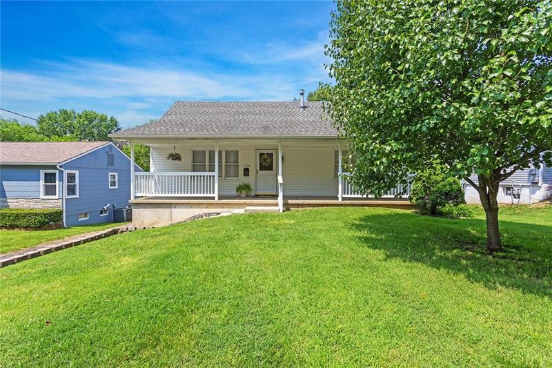 5414 Ridgeway Ave, Kansas City, MO 64133