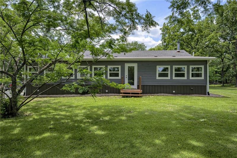 31818 S Southfork Dr, Drexel, MO 64742