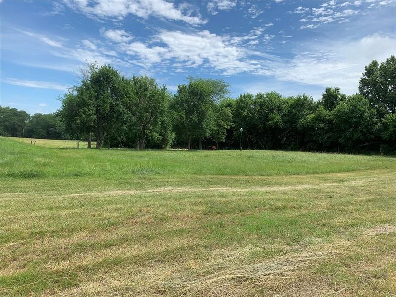 x SE 750 Rd, Windsor, MO 65360