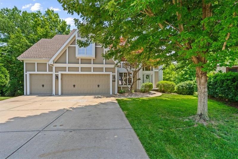 4100 NW 63rd Ter, Kansas City, MO 64151
