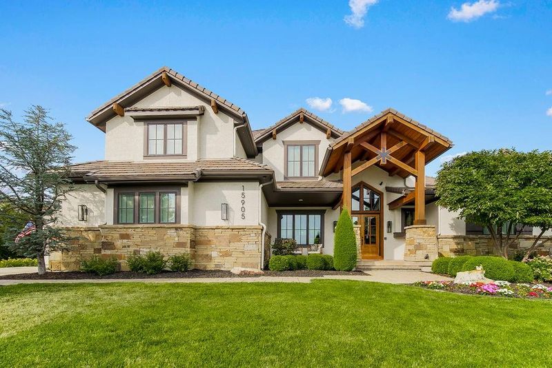 15905 Bond St, Overland Park, KS 66221