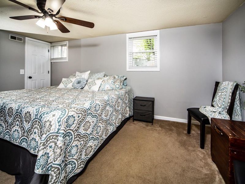 9408 Bluejacket Dr, Overland Park, KS 66214